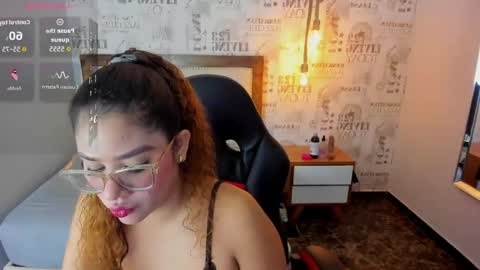 S I E N N A  online show from 03.24.26