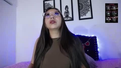 Sienna online show from 02.04.26