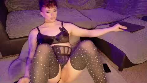 Sienna La Malfa online show from 06.24.26