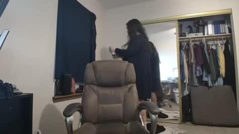 Snapshot of siennalilbunnykate chatting on 12.09.24 Nicole Zelaya Ferrati Niky Ferrati online show from 12.09.24