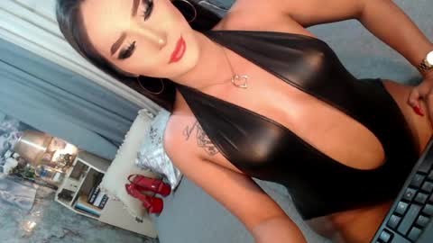 Sierrafina online show from 05.04.26