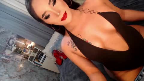 Sierrafina online show from 05.11.26