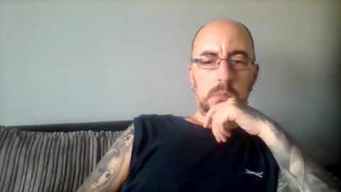 Snapshot of silent_v_81 chatting on 10.24.25 Silent V online show from 10.24.25