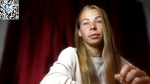 JULIANA online show from 06.05.26