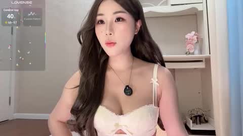 Snapshot of sililis chatting on 03.17.26 sililis online show from 03.17.26