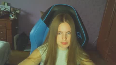 Snapshot of silksinner_ chatting on 05.01.26 Erica online show from 05.01.26