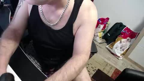 Snapshot of sille1234 chatting on 03.31.26 Silvio online show from 03.31.26