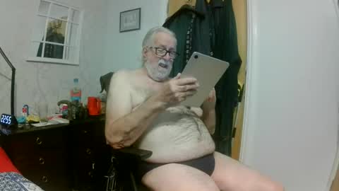 sillyoldman45221063 online show from 07.25.26
