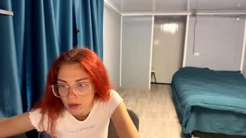 Snapshot of silvia998 chatting on 06.28.26 silvia998 online show from 06.28.26