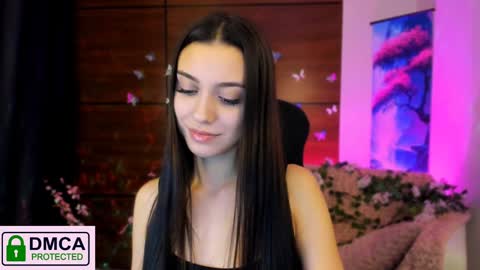 Snapshot of silvia_queen1 chatting on 01.08.25 Silvia nude in pvt  online show from 01.08.25