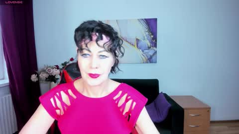 Snapshot of silvia_wallec chatting on 04.24.26 Silvia Wallec online show from 04.24.26