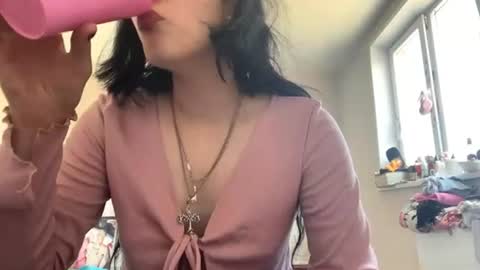 Snapshot of silviabarzey chatting on 07.27.26 Alexa online show from 07.27.26