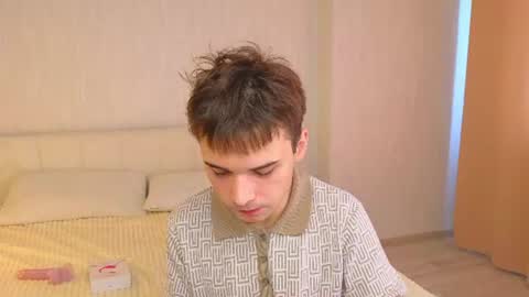 Snapshot of simonboy592 chatting on 06.09.26 Alex online show from 06.09.26