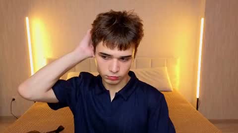 Snapshot of simonboy592 chatting on 06.22.26 Alex online show from 06.22.26