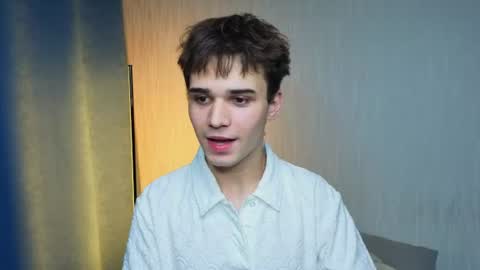 Snapshot of simonboy592 chatting on 06.27.26 Alex online show from 06.27.26