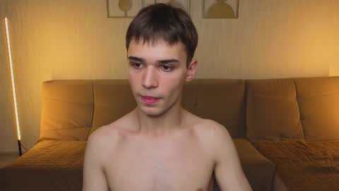 Snapshot of simonboy592 chatting on 07.19.26 Alex online show from 07.19.26