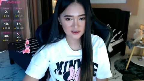 Adrianna Fowler online show from 05.17.26