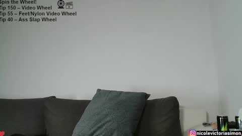 Snapshot of simsibaby chatting on 09.24.25 Simsi online show from 09.24.25