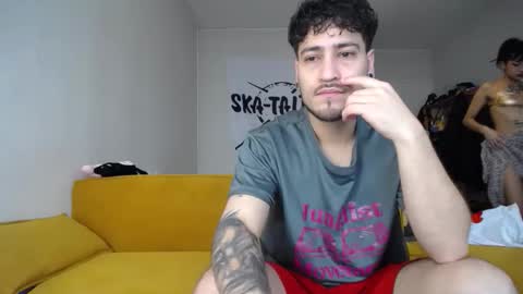 Sofi wed. - sat. 11am - 11 pm and Santi with Sofi sun.. - tue. 11 am - 5 pm  europe online show from 12.15.25