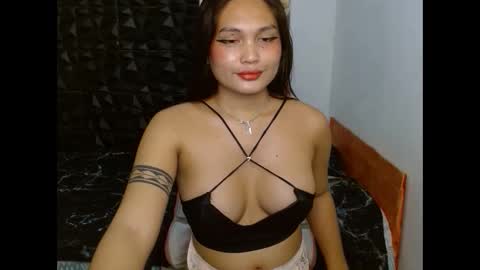 hi im thalia  nice to meet you  please give me thumbs up 3 online show from 01.31.25