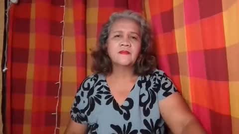 Snapshot of single_momma68 chatting on 01.09.25 Single momma68 online show from 01.09.25