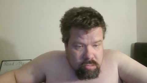 Snapshot of singledude_69 chatting on 09.25.25 SingleDude 69 online show from 09.25.25