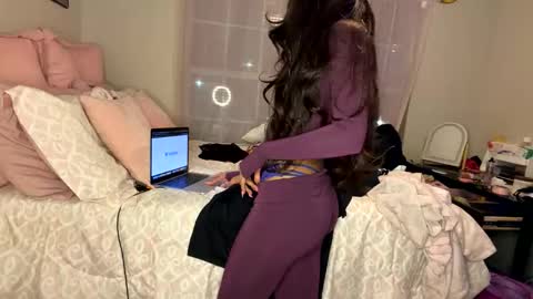 Snapshot of sinn3er chatting on 02.01.26 sinn3er online show from 02.01.26