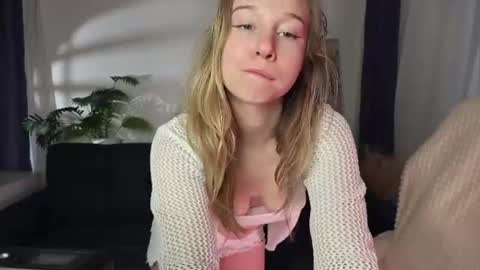 Aurora online show from 07.22.26