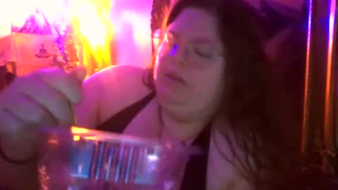 Siofra online show from 09.18.25