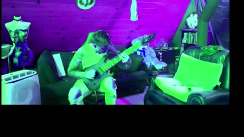 Snapshot of siphonophorstrings chatting on 10.06.25 Dustbunnyfoofoo online show from 10.06.25