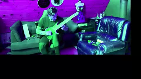 Snapshot of siphonophorstrings chatting on 11.03.25 Dustbunnyfoofoo online show from 11.03.25