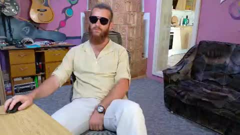 I am The Fourth and only Sir. Pelo online show from 07.05.26