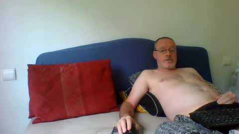 Snapshot of sirdon83 chatting on 07.13.26 sirdon83 online show from 07.13.26