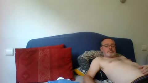 Snapshot of sirdon83 chatting on 07.25.26 sirdon83 online show from 07.25.26