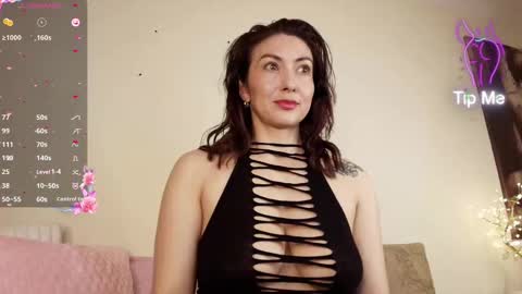 Snapshot of siren_indira_ chatting on 09.16.25 siren indira online show from 09.16.25