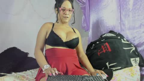 Sirena Fuentes online show from 04.19.26