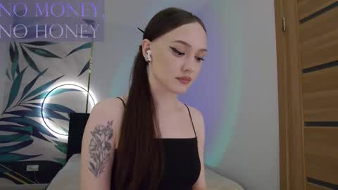 Snapshot of sirenaswhisper chatting on 02.13.26 Goddess Sirena online show from 02.13.26