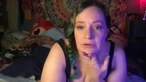 Snapshot of sirenfalls888 chatting on 10.02.25 RavenFalls Aphrodite Priestess online show from 10.02.25