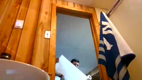 Snapshot of sirmike80 chatting on 11.05.25 SirMike80 online show from 11.05.25