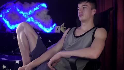 Snapshot of sirreedy chatting on 11.26.25 SirReedy online show from 11.26.25