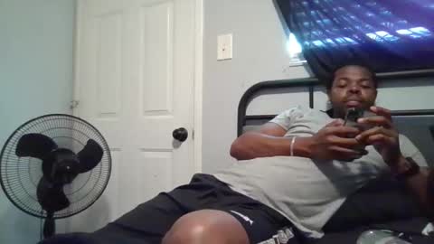 Snapshot of sirthedom chatting on 11.05.25 sirthedom online show from 11.05.25