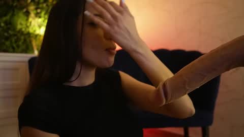 Dee online show from 05.27.26