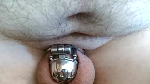 Submissive Boi Pussy online show from 06.05.26
