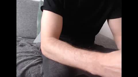 looking for older male ore female to use me sexually and be good to me ahhhhh online show from 03.19.26