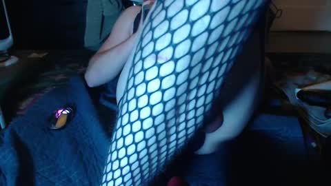 Snapshot of sissychristie chatting on 11.29.25 TSChristie MommyMaster online show from 11.29.25