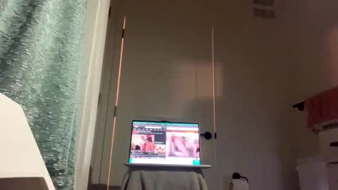 Snapshot of sissyty479 chatting on 11.21.25 sissyty479 online show from 11.21.25