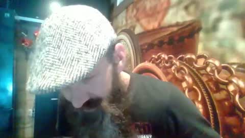 Snapshot of sitonmybeardxxx chatting on 06.28.26 sitonmybeardxxx online show from 06.28.26
