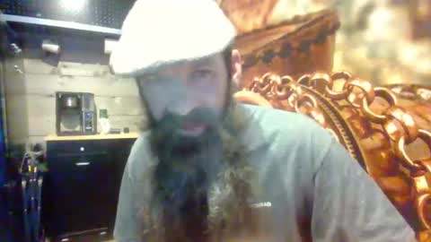 Snapshot of sitonmybeardxxx chatting on 07.31.26 sitonmybeardxxx online show from 07.31.26