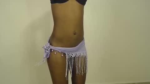 Snapshot of sizzly_ass chatting on 05.12.26 sizzly_ass online show from 05.12.26