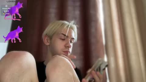 Snapshot of skibatryanka chatting on 06.25.26 SKIBA online show from 06.25.26